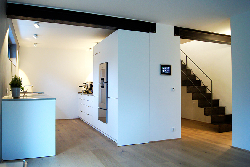 Designtreppe als Faltwerktreppe aus Stahl